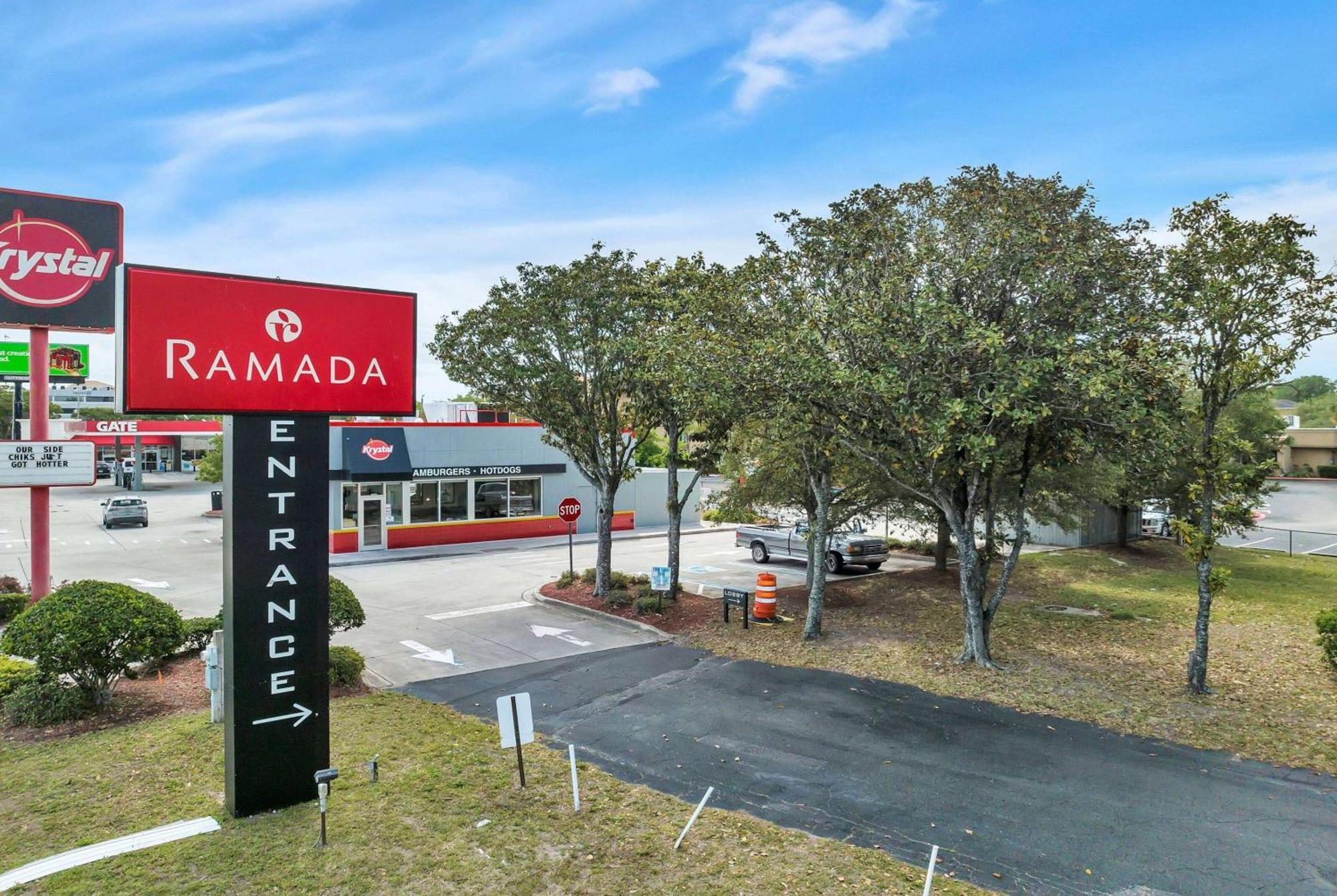 杰克逊维尔i-95巴特勒大道温德姆华美达酒店 傑克遜維爾 外观 照片